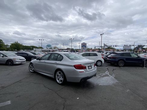 Used 2013 BMW 550i Sedan RWD image 5
