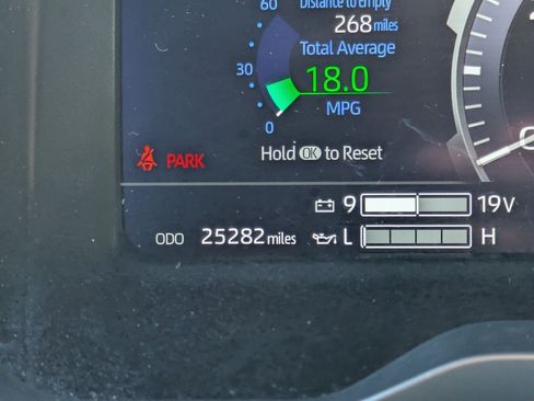 Used 2025 Toyota Sequoia SR5 AWD/4WD image 25