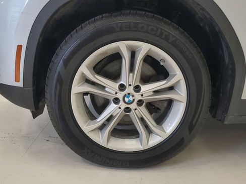Used 2019 BMW X3 xDrive30i AWD/4WD image 7