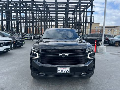 Used 2023 Chevrolet Tahoe RST w/ Luxury Package RWD image 2