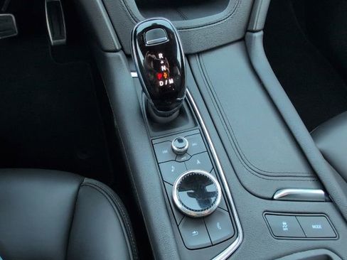 Certified 2023 Cadillac XT6 Sport w/ Platinum Package image 26