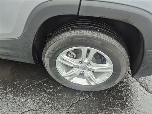 Certified 2023 GMC Terrain SLE w/ Driver Convenience Package image 30