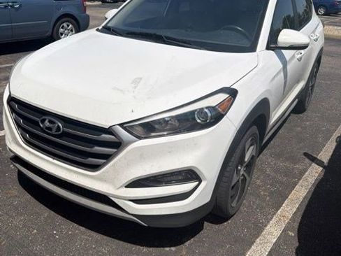 Used 2018 Hyundai Tucson Sport w/ Cargo Package AWD/4WD image 7