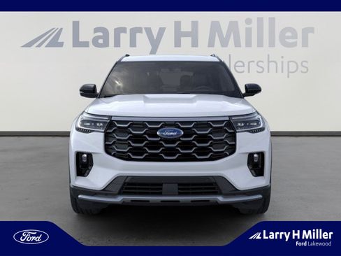New 2026 Ford Explorer Platinum w/ LUX Leather Package image 6