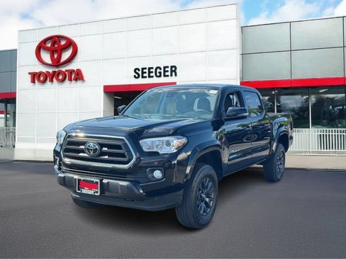 Used 2023 Toyota Tacoma SR5 w/ Technology Package AWD/4WD image 10
