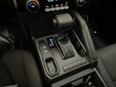 Used 2024 Toyota Tacoma SR RWD image 21
