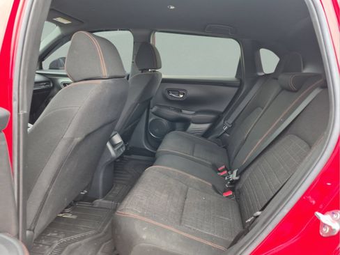 Certified 2025 Honda HR-V Sport image 17
