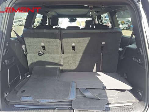 Used 2024 Jeep Wagoneer Base w/ Premium Group I image 22