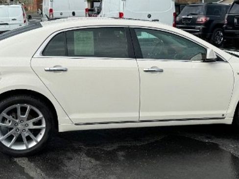 Used 2008 Chevrolet Malibu LTZ image 8