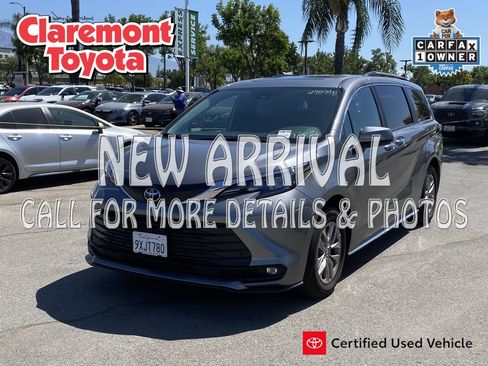 Certified 2026 Toyota Sienna XLE FWD image 1