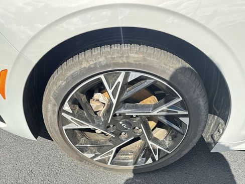 Used 2025 Kia K5 GT-Line image 16