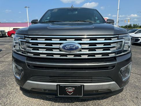 Used 2020 Ford Expedition Max Limited w/ Texas Edition Package RWD image 4