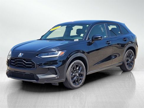 Used 2023 Honda HR-V Sport image 8