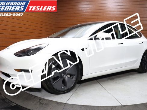 Used 2023 Tesla Model 3 Standard Range RWD image 1