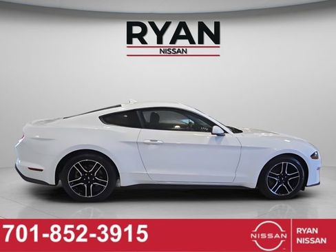Used 2023 Ford Mustang Coupe RWD image 18
