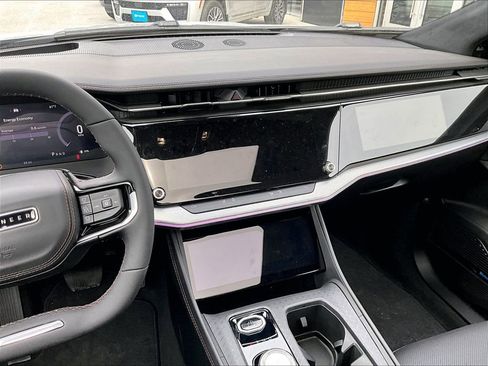 New 2025 Jeep Wagoneer S Limited AWD/4WD image 13