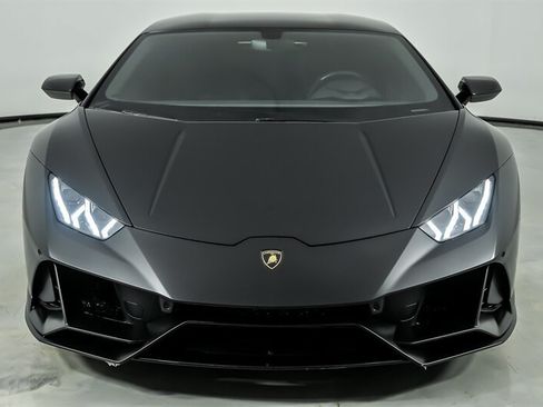 Used 2020 Lamborghini Huracan EVO AWD/4WD image 4