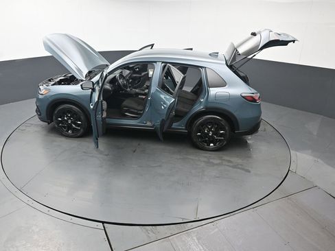 Certified 2024 Honda HR-V Sport image 47