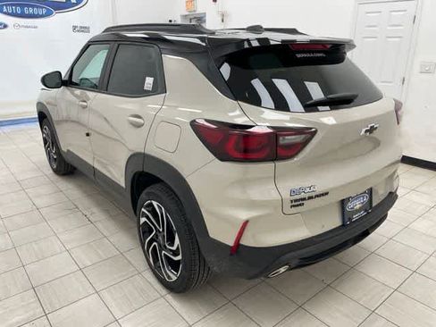 New 2026 Chevrolet TrailBlazer RS w/ Convenience Package AWD/4WD image 18
