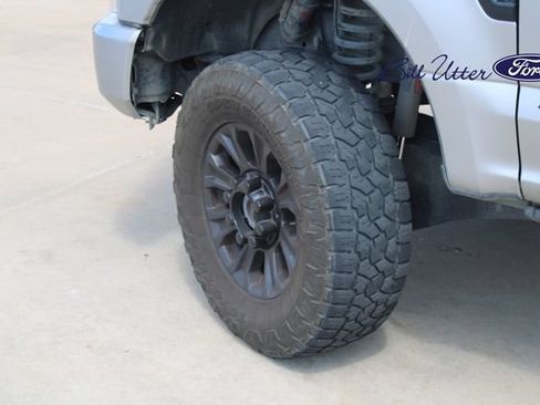 Used 2021 Ford F250 XL w/ STX Appearance Package AWD/4WD image 15