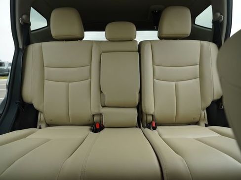 Used 2024 Nissan Murano SV image 33