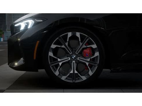 New 2026 BMW 330i Sedan w/ M Sport Package image 7