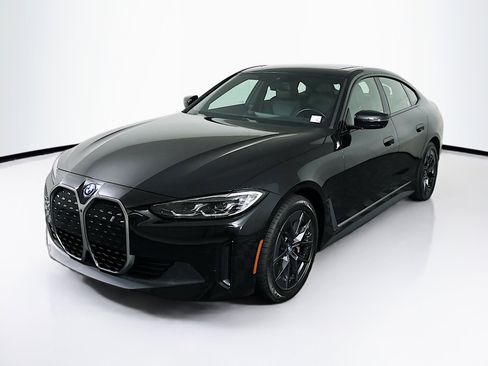 Used 2023 BMW i4 eDrive35 w/ Premium Package RWD image 3