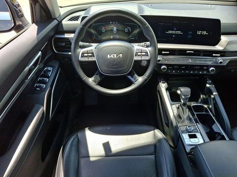 Used 2023 Kia Telluride S AWD/4WD image 11