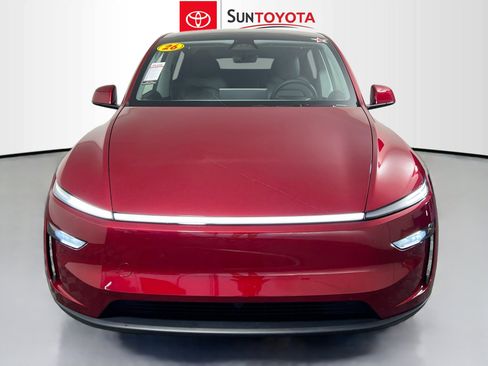 Used 2026 Tesla Model Y 2WD image 10