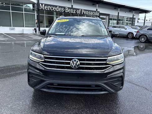 Used 2023 Volkswagen Tiguan SE FWD image 9