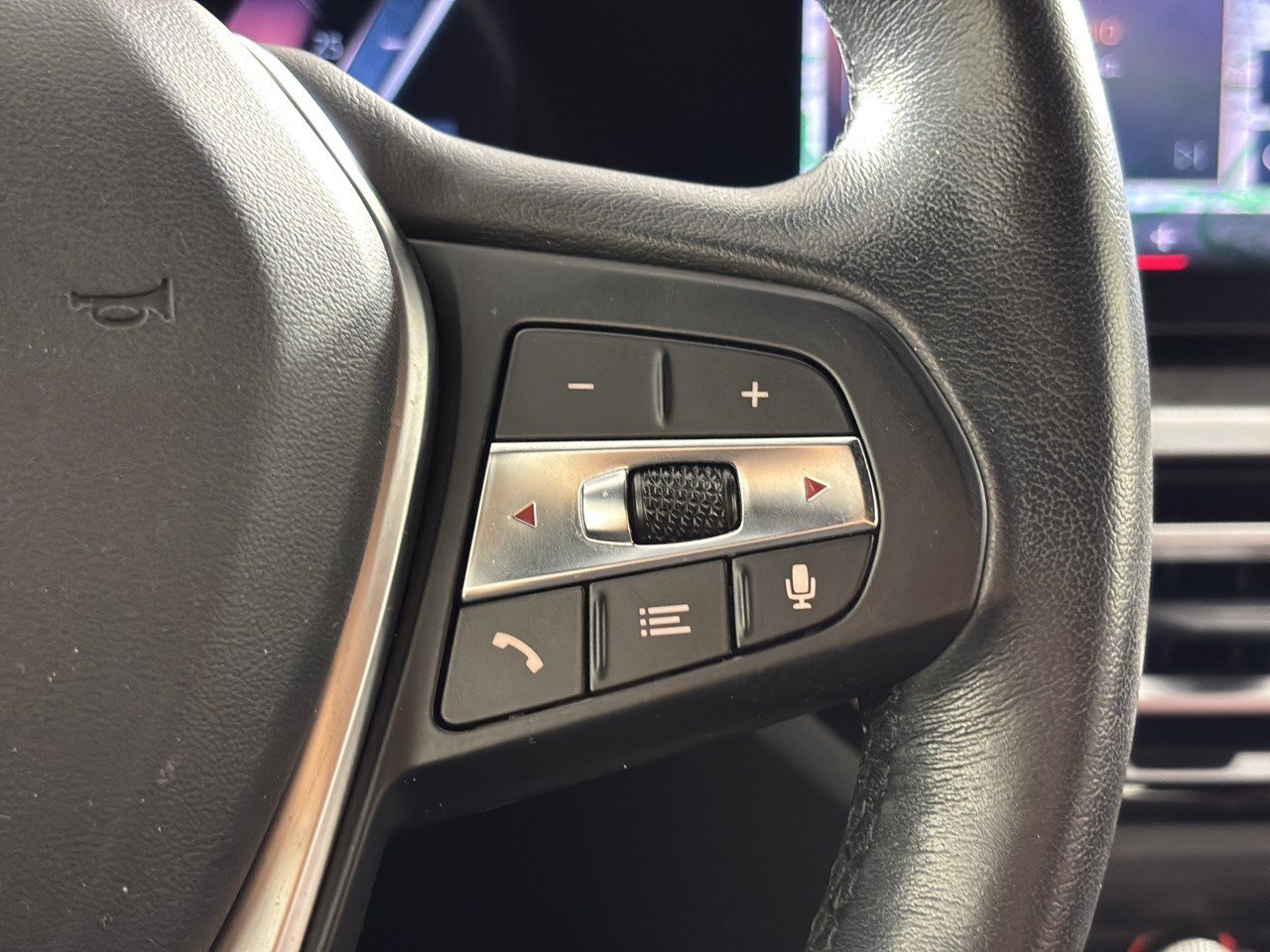 Used 2024 BMW i4 eDrive35 w/ Premium Package RWD image 19