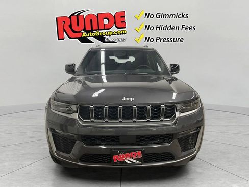 New 2026 Jeep Grand Cherokee L Limited image 2