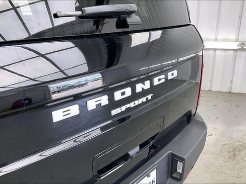 Used 2021 Ford Bronco Sport Outer Banks w/ Outer Banks Package AWD/4WD image 9