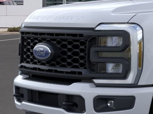 New 2025 Ford F250 XL w/ STX Appearance Package AWD/4WD image 17