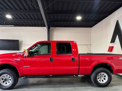 Used 2003 Ford F250 XLT AWD/4WD image 7