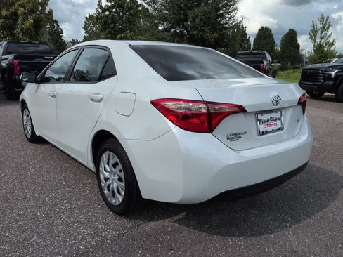 Used 2019 Toyota Corolla LE FWD image 4
