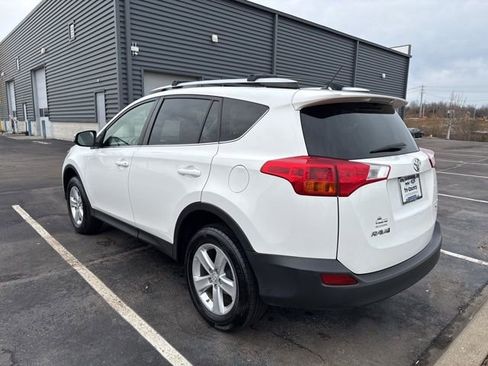 Used 2013 Toyota RAV4 XLE image 5