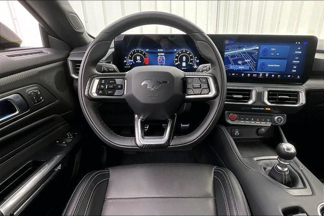 Used 2025 Ford Mustang GT Premium RWD image 5