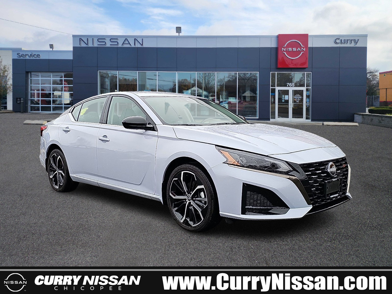 Certified 2025 Nissan Altima 2.5 SR AWD/4WD image 1
