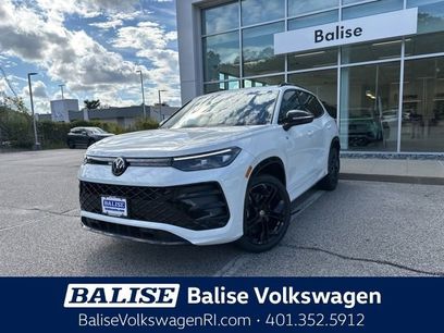 New 2025 Volkswagen Tiguan SE R-Line