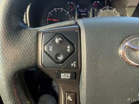 Used 2023 Toyota 4Runner 40th Anniversary SE image 19