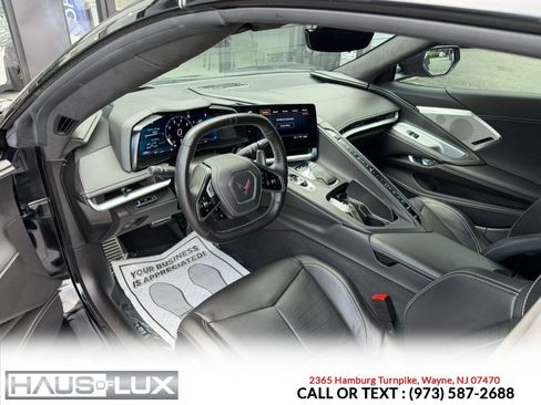 Used 2021 Chevrolet Corvette Stingray Premium Cpe w/ Z51 Performance Package RWD image 27