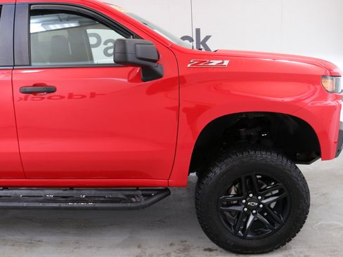 Used 2020 Chevrolet Silverado 1500 Custom Trail Boss w/ Custom Convenience Package image 11