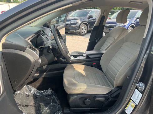 Used 2019 Ford Fusion S image 14