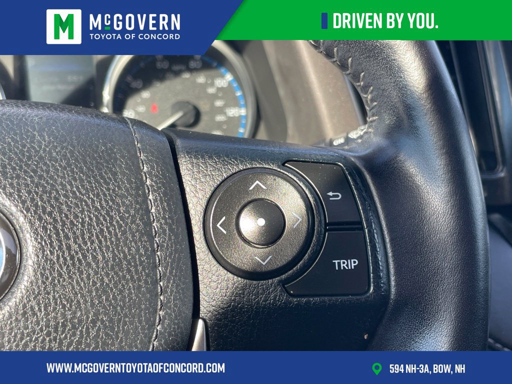 Used 2016 Toyota RAV4 XLE AWD/4WD image 29