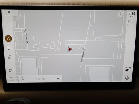 Used 2025 Land Rover Defender 110 S image 11