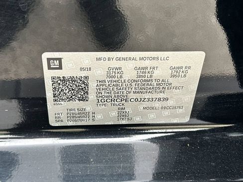 Used 2018 Chevrolet Silverado 1500 Custom w/ LPO, Black Pack RWD image 30