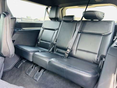 Used 2025 Ford Expedition Max Platinum w/ Stealth Performance Package AWD/4WD image 37