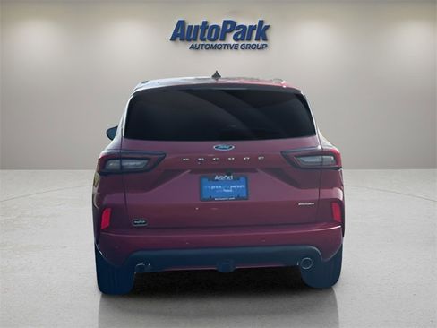 Used 2024 Ford Escape ST-Line Select w/ Tech Pack #2 image 8