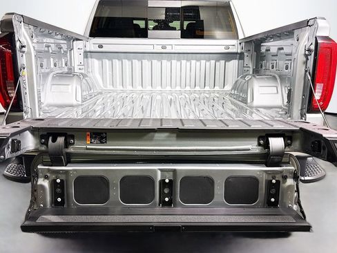 New 2026 GMC Sierra 1500 SLT w/ SLT Premium Package image 35